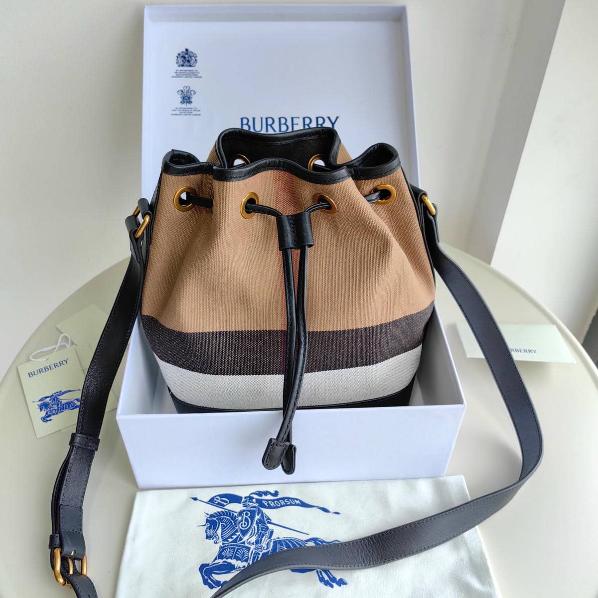 Burberry Bag 208